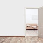 【素材別】お部屋によって違う作りのドア。ご家庭にあるドアのお掃除方法！