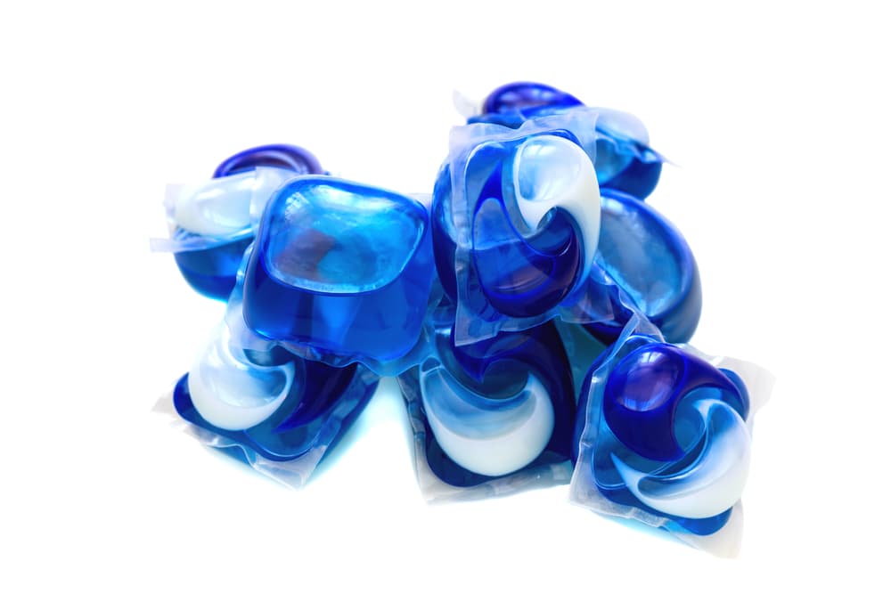 青いジェルボール洗剤
