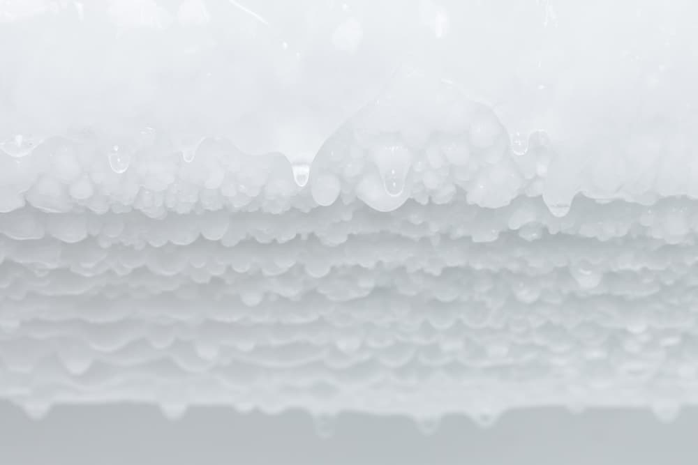 冷凍庫の霜取りに効果的なのは 簡単に霜取りする方法 お役立ちコラム 家事の宅配 カジタク イオングループ